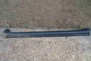 Изображение товара 38155 - 00038155 porog plastikovyj levyj Peugeot 306 2