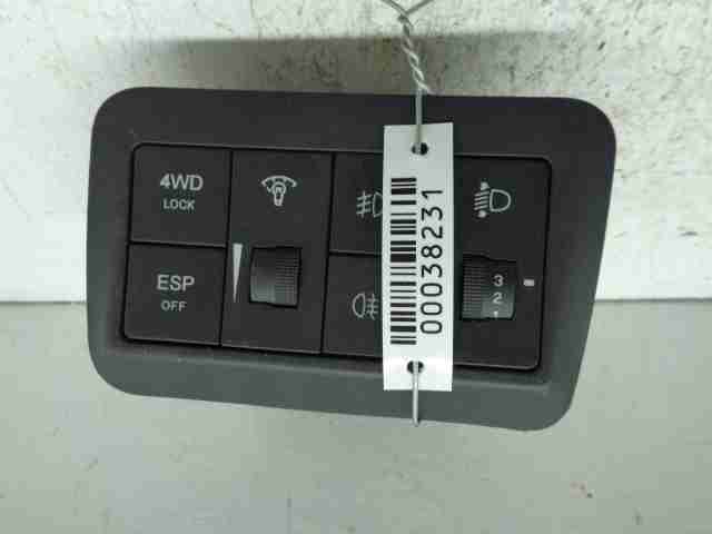 Изображение товара 38231 - 00038231 pereklyuchatel sveta