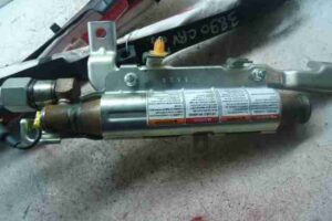 Изображение товара 38284 - 00038284 podushka bezopasnosti potolochnaya pravaya Renault Sandero 2