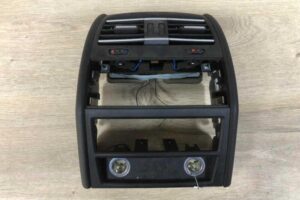 Изображение товара 38286 - 00038286 deflektor obduva salona 