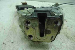 Изображение товара 38307 - 00038307 zamok dveri Peugeot 306 2