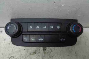 Изображение товара 38339 - 00038339 pereklyuchatel otopitelya Renault Sandero