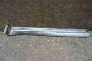 Изображение товара 38341 - 00038341 porog plastikovyj levyj Infiniti QX56 1