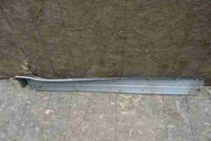 Изображение товара 38341 - 00038341 porog plastikovyj levyj Infiniti QX56 2