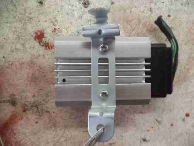 Изображение товара 38357 - 00038357 blok upravleniya toplivnym nasosom Peugeot 306