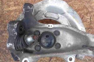 Изображение товара 38377 - 00038377 kulak povorotnyj pravyj BMW X5 1