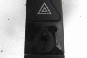 Изображение товара 38435 - 00038435 knopka avarijnoj signalizatsii Ford Transit