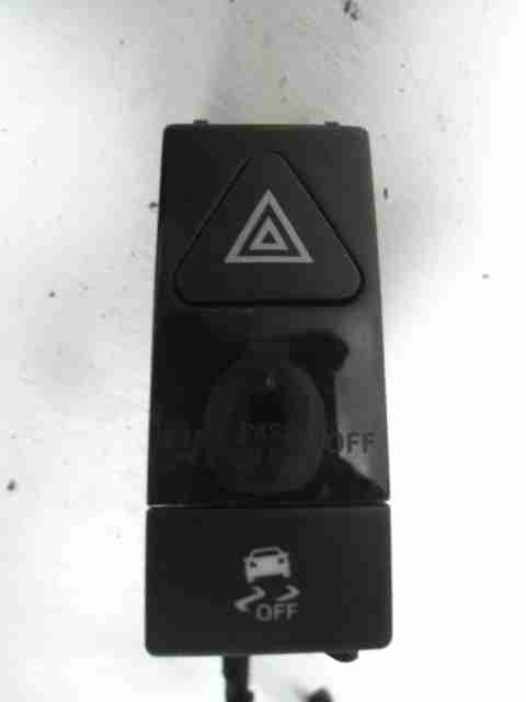 Изображение товара 38435 - 00038435 knopka avarijnoj signalizatsii Ford Transit