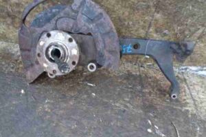 Изображение товара 38454 - 00038454 kulak povorotnyj levyj Toyota Carina E 1