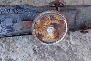 Изображение товара 38528 - 00038528 planka pod kapot Toyota Venza 3