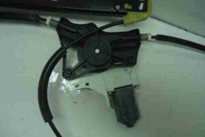 Изображение товара 38559 - 00038559 steklopodemnik perednij levyj 3