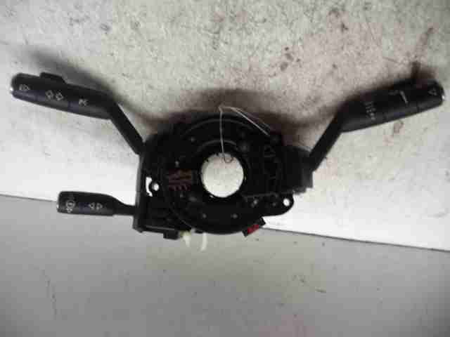 Изображение товара 38693 - 00038693 pereklyuchatel podrulevoj (strekoza) Audi Q7