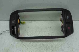 Изображение товара 38738 - 00038738 knopka avarijnoj signalizatsii Volkswagen Amarok