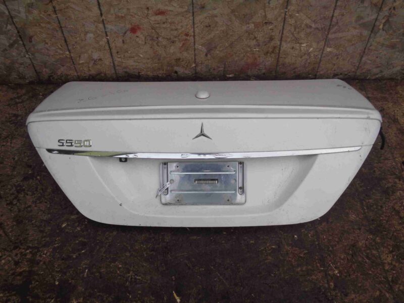 Изображение товара 38748 - 00038748 kryshka bagazhnika Ford Scorpio