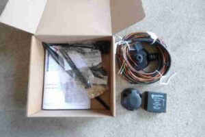 Изображение товара 38758 - 00038758 blok upravleniya pritsepnym ustrojstvom 