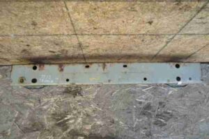 Изображение товара 38852 - 00038852 usilitel bampera zadnij Peugeot 306