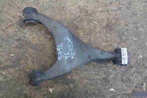 Изображение товара 38876 - 00038876 rychag zadnij levyj verkhnij Peugeot 306 1