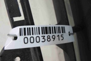 Изображение товара 38915 - 00038915 zaglushka (reshetka) v bamper Pontiac TransSport 2