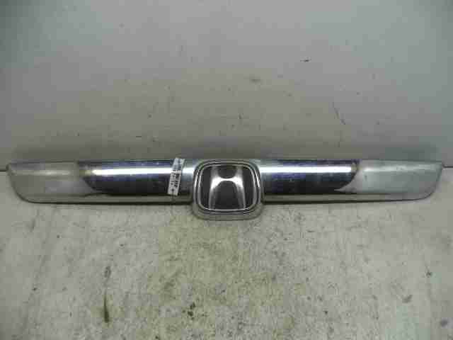 Изображение товара 39154 - 00039154 nakladka kryshki bagazhnika Renault Sandero