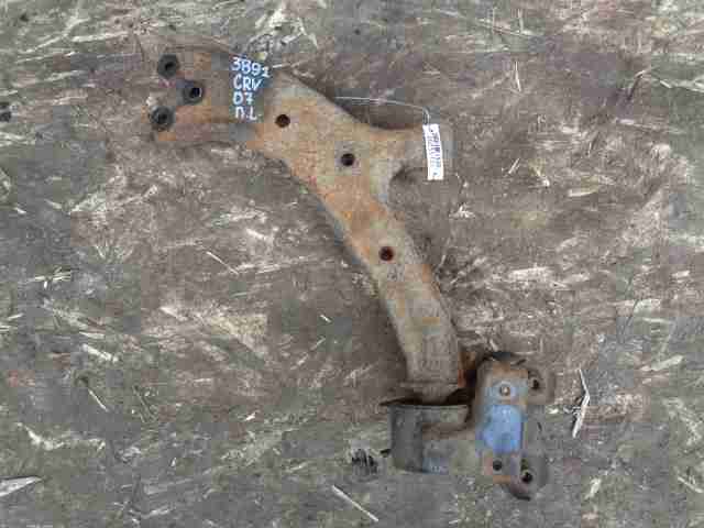 Изображение товара 39165 - 00039165 rychag perednij levyj nizhnij Renault Sandero