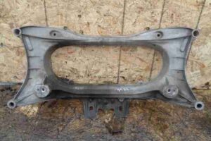 Изображение товара 39228 - 00039228 balka perednyaya Chevrolet Trailblazer 3