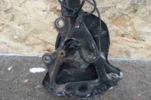 Изображение товара 39270 - 00039270 kulak povorotnyj levyj Ford Scorpio 1