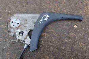 Изображение товара 39298 - 00039298 rychag ruchnogo tormoza Fiat Brava 2