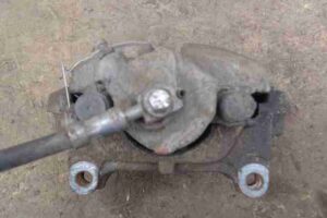 Изображение товара 39332 - 00039332 support perednij levyj Toyota 4Runner 2