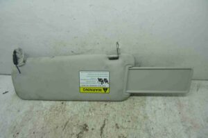 Изображение товара 39406 - 00039406 kozyrek solntsezaschitnyj Citroen C5 2