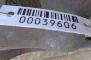 Изображение товара 39606 - 00039606 balka perednyaya Mazda Millenia