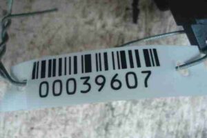 Изображение товара 39607 - 00039607 knopka avarijnoj signalizatsii Ford Ka 2