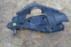 Изображение товара 39637 - 00039637 kronshtejn perednej balki BMW X5 1