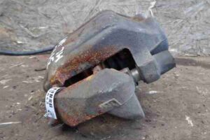 Изображение товара 39643 - 00039643 support perednij levyj Ford Escort 3