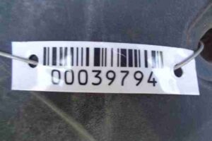 Изображение товара 39794 - 00039794 kozhukh zamka kapota Renault Sandero 1