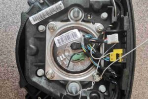 Изображение товара 39813 - 00039813 podushka bezopasnosti voditelya Audi Q7 1