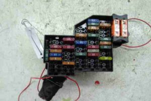 Изображение товара 39834 - 00039834 blok predokhranitelej Toyota Corolla Matrix