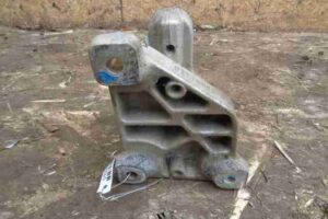 Изображение товара 39865 - 00039865 kronshtejn perednej balki Renault Sandero 2