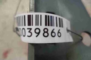 Изображение товара 39866 - 00039866 petlya kapota pravaya 2