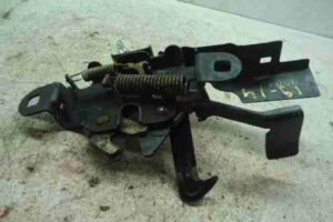 Изображение товара 39869 - 00039869 zamok kapota 3