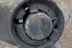 Изображение товара 40001 - 00040001 rychag perednij pravyj nizhnij Ford Escort 3