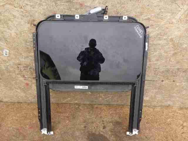 Изображение товара 40035 - 00040035 lyuk Mercedes A klasse