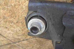 Изображение товара 40053 - 00040053 balka perednyaya Pontiac Vibe 1