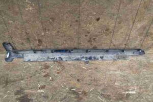 Изображение товара 40078 - 00040078 porog plastikovyj pravyj Renault Sandero 1