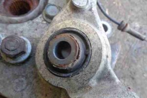 Изображение товара 40130 - 00040130 kulak povorotnyj levyj Lexus LS 1