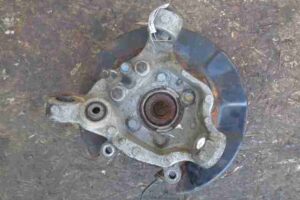 Изображение товара 40130 - 00040130 kulak povorotnyj levyj Lexus LS