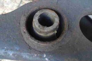 Изображение товара 40151 - 00040151 balka perednyaya SEAT Leon 3