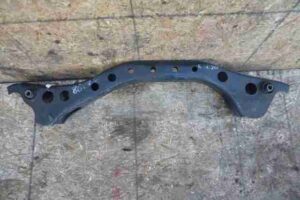 Изображение товара 40151 - 00040151 balka perednyaya SEAT Leon