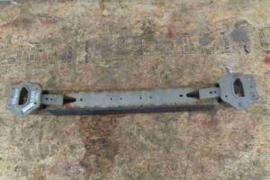 Изображение товара 40155 - 00040155 usilitel bampera perednij Peugeot 306 2