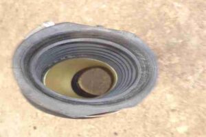 Изображение товара 40305 - 00040305 patrubok vozdushnogo filtra 2