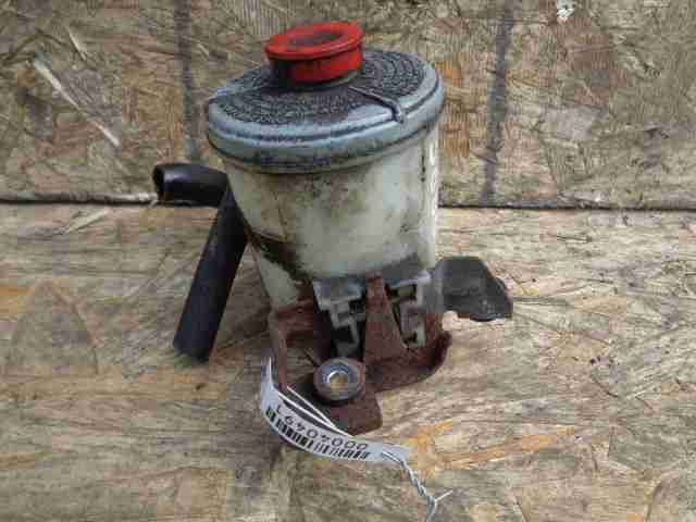 Изображение товара 40491 - 00040491 bachok gidrousilitelya Renault Sandero